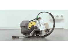 CERRADURA PUERTA TRASERA IZQUIERDA 13503177 