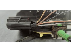 Recambio de cerradura puerta trasera izquierda para opel insignia berlina 2.0cdti 130 fap referencia OEM IAM 13503177  