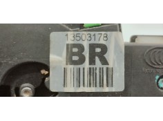 Recambio de cerradura puerta trasera derecha para opel insignia berlina 2.0cdti 130 fap referencia OEM IAM 13503178  