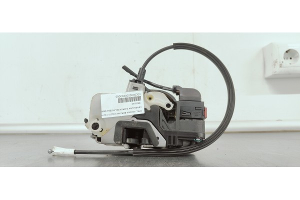 Recambio de cerradura puerta delantera derecha para opel insignia berlina 2.0cdti 130 fap referencia OEM IAM 13503150  