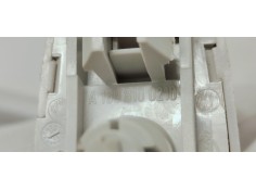 Recambio de parasol derecho para mercedes-benz clase b (w245) 2.0 cdi referencia OEM IAM A1698100210  