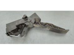 PEDAL ACELERADOR A1693000104 