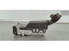 Recambio de caja reles / fusibles para opel insignia berlina 2.0cdti 130 fap referencia OEM IAM 13222786  