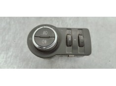 Recambio de mando luces para opel insignia berlina 2.0cdti 130 fap referencia OEM IAM 13268702  