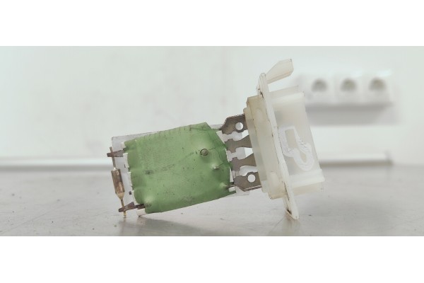 Recambio de resistencia calefaccion para mercedes-benz clase b (w245) 2.0 cdi referencia OEM IAM   