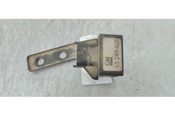 Recambio de sensor para opel insignia berlina 2.0cdti 130 fap referencia OEM IAM 13240108  