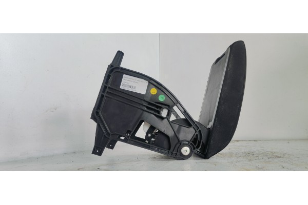 Recambio de apoyabrazos central para skoda octavia lim. (5e3) style referencia OEM IAM 5E0864207  