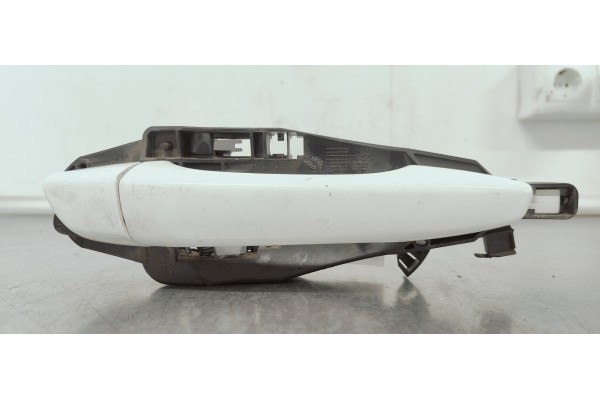 Recambio de maneta exterior delantera derecha para citroen c4 cactus 1.6 hdi referencia OEM IAM 9802977180  