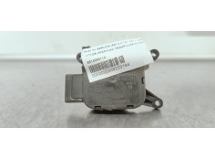 MOTOR APERTURA TRAMPILLAS CLIMATIZADOR 8E1820511D 