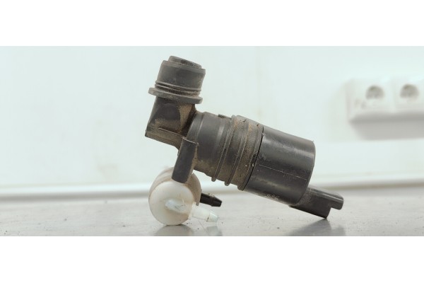Recambio de bomba limpia para citroen c4 cactus 1.6 hdi referencia OEM IAM 9643447980  