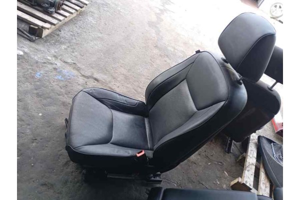 Recambio de asiento delantero derecho para lancia thema 3.0jtd 240 fap referencia OEM IAM   