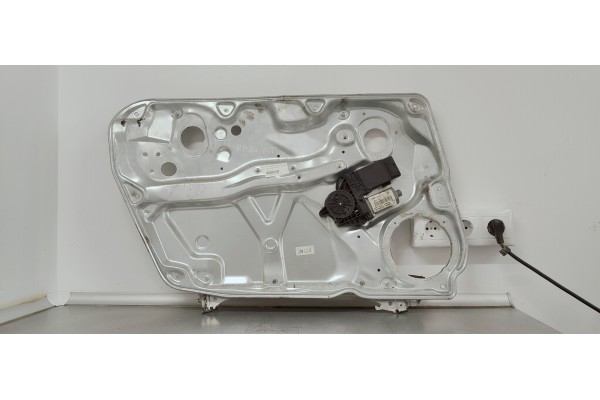 Recambio de elevalunas delantero izquierdo para volkswagen passat berlina (3b3) 1.9tdi 130 4x4 referencia OEM IAM 3B4837751PD  