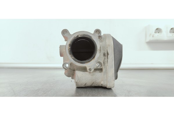 Recambio de caja mariposa para seat ibiza (6l1) hit referencia OEM IAM 036133062N  