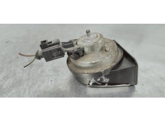 Recambio de claxon para audi a3 sportback (8p) 1.6 tdi referencia OEM IAM 8P0951221C  