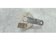 Recambio de claxon para subaru forester s12 2.0 d referencia OEM IAM 86012SC010  