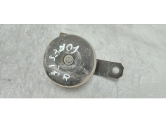 Recambio de claxon para subaru forester s12 2.0 d referencia OEM IAM 86012SC010  