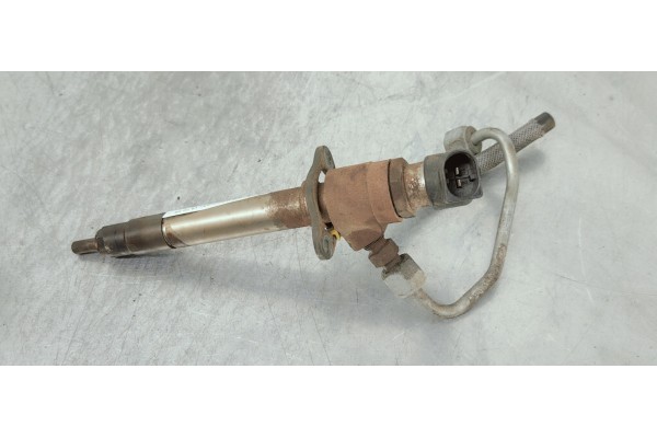 Recambio de inyector para land rover discovery v6 td se referencia OEM IAM 7H2Q9K546CB  