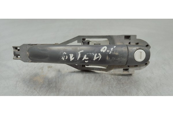 Recambio de maneta exterior delantera izquierda para seat altea (5p1) 1.9 tdi referencia OEM IAM   