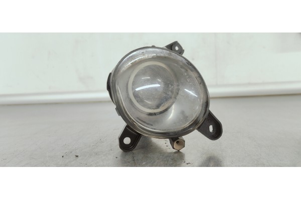 Recambio de faro antiniebla derecho para volkswagen passat berlina (3b3) 1.9tdi 130 4x4 referencia OEM IAM   
