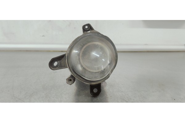 Recambio de faro antiniebla izquierdo para volkswagen passat berlina (3b3) 1.9tdi 130 4x4 referencia OEM IAM 3B7941699A  