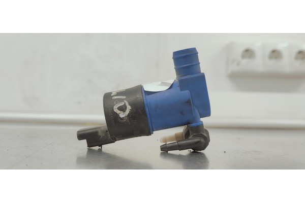 Recambio de bomba limpia para renault clio iv 1.5 dci referencia OEM IAM 9641553880  
