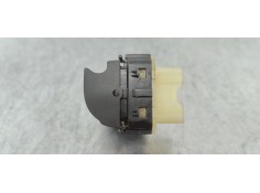 Recambio de mando elevalunas delantero izquierdo para renault clio iv 1.5 dci referencia OEM IAM 254118044R  