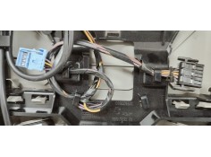 Recambio de luz interior para opel insignia berlina 2.0cdti 130 fap referencia OEM IAM 13251594  