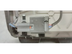 Recambio de luz interior para opel insignia berlina 2.0cdti 130 fap referencia OEM IAM 13251594  