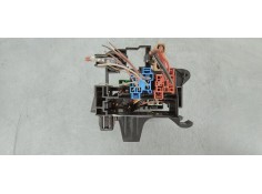 Recambio de caja reles / fusibles para audi a4 ber. (b8) 2.0 tdi referencia OEM IAM 8K1937503C  