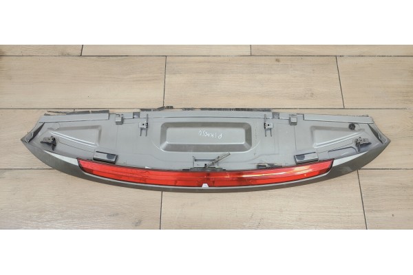 Recambio de aleron trasero para citroen c4 picasso 1.6 hdi referencia OEM IAM 9654435580  