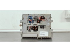 CAJA RELES / FUSIBLES 690660703 