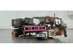 CAJA RELES / FUSIBLES 8K1937503B 