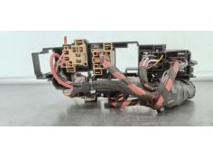 Recambio de caja reles / fusibles para audi a4 ber. (b8) 2.0 tdi referencia OEM IAM 8K1937503B  