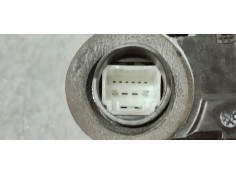 Recambio de cerradura puerta trasera izquierda para toyota rav 4 (a3) 2.2 d referencia OEM IAM A046693  