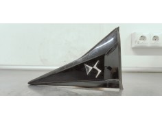Recambio de molduras traseras para ds 4 1.5 hdi referencia OEM IAM 9830977780  