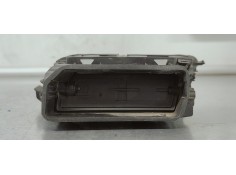 Recambio de rejilla aireadora para peugeot 308 sw 1.6 hdi 120 fap referencia OEM IAM 1303818XZD  