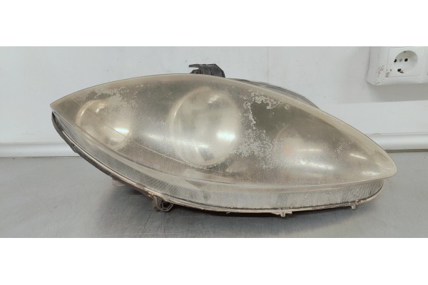 Recambio de faro derecho para seat altea (5p1) 1.9 tdi referencia OEM IAM   