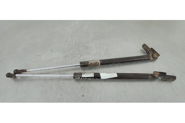 Recambio de amortiguadores maletero / porton para subaru forester s12 2.0 d referencia OEM IAM   
