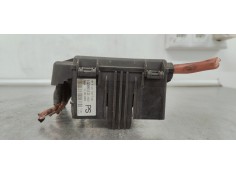 Recambio de caja reles / fusibles para opel insignia berlina 2.0cdti 130 fap referencia OEM IAM 13285113  