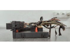 Recambio de caja reles / fusibles para seat altea (5p1) 1.9 tdi referencia OEM IAM 1K0937049K  
