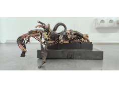 Recambio de caja reles / fusibles para seat altea (5p1) 1.9 tdi referencia OEM IAM 1K0937049K  