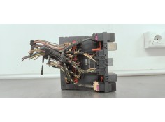 Recambio de caja reles / fusibles para seat altea (5p1) 1.9 tdi referencia OEM IAM 1K0937049K  