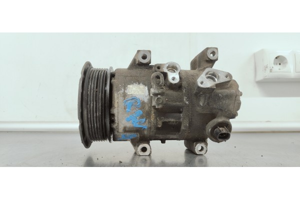 Recambio de compresor aire acondicionado para toyota rav 4 (a3) 2.2 d referencia OEM IAM 4472601257  