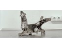 Recambio de soporte alternador para peugeot 508 sw 1.6 hdi referencia OEM IAM 9684613880  