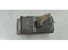 Recambio de mando elevalunas delantero izquierdo para opel insignia berlina 2.0cdti 130 fap referencia OEM IAM 13222224  