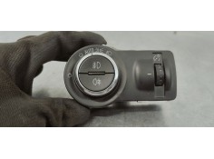 Recambio de mando luces para opel insignia berlina 2.0cdti 130 fap referencia OEM IAM 13268707  