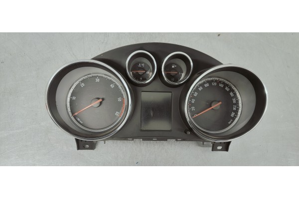 Recambio de cuadro instrumentos para opel insignia berlina 2.0cdti 130 fap referencia OEM IAM 13327313  