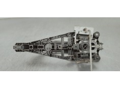 Recambio de maneta exterior delantera derecha para opel insignia berlina 2.0cdti 130 fap referencia OEM IAM 14096401RH  