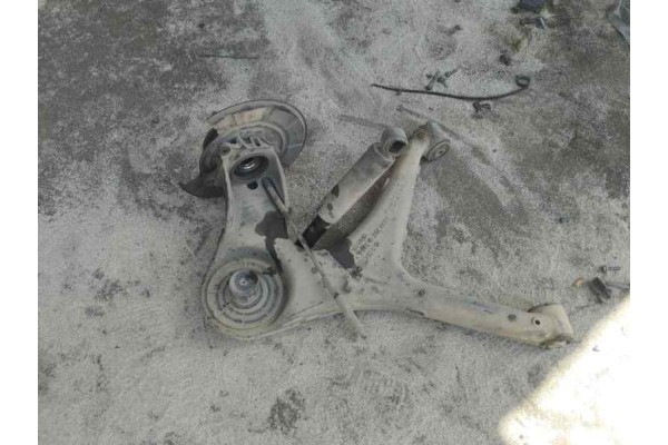 Recambio de mangueta trasera izquierda para mercedes-benz vito (w639) basic, combi 2.2 cdi referencia OEM IAM A6393523004  