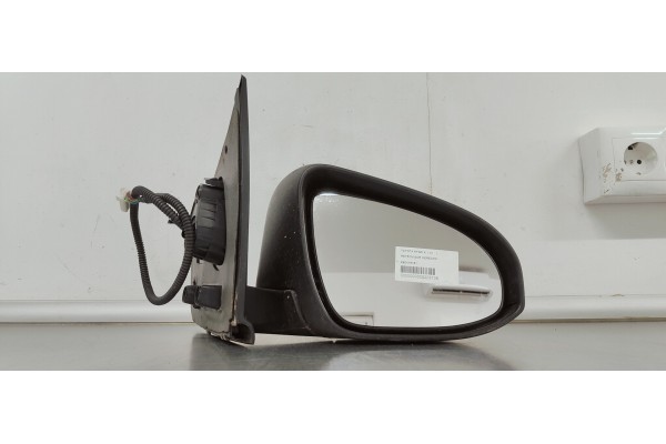 Recambio de retrovisor derecho para toyota aygo x 1.0 i referencia OEM IAM E90416161  